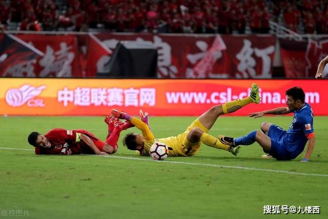 斯特拉斯堡以2000万欧引进不莱梅19岁中卫